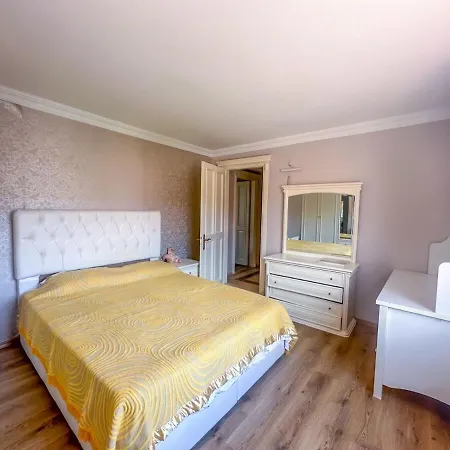 Oezel Huzurlu Vilă