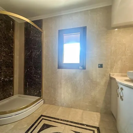 וילה Oezel Huzurlu מרמריס