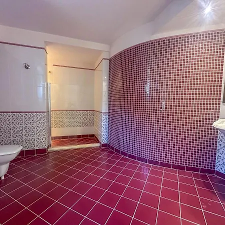 빌라 Oezel Huzurlu